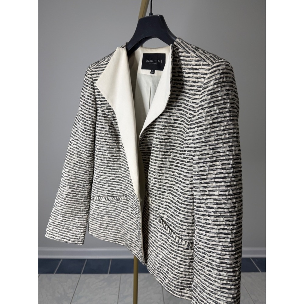 Lafayette 148 Textured Tweed Cropped Blazer Jacket Size 6 Quiet Luxury - Picture 13 of 13